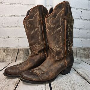 J.B. DILLION WOMENS WESTERN BOOT SIZE 9 DARK BROWN DISTRESSED ROUND TOE WOMENS